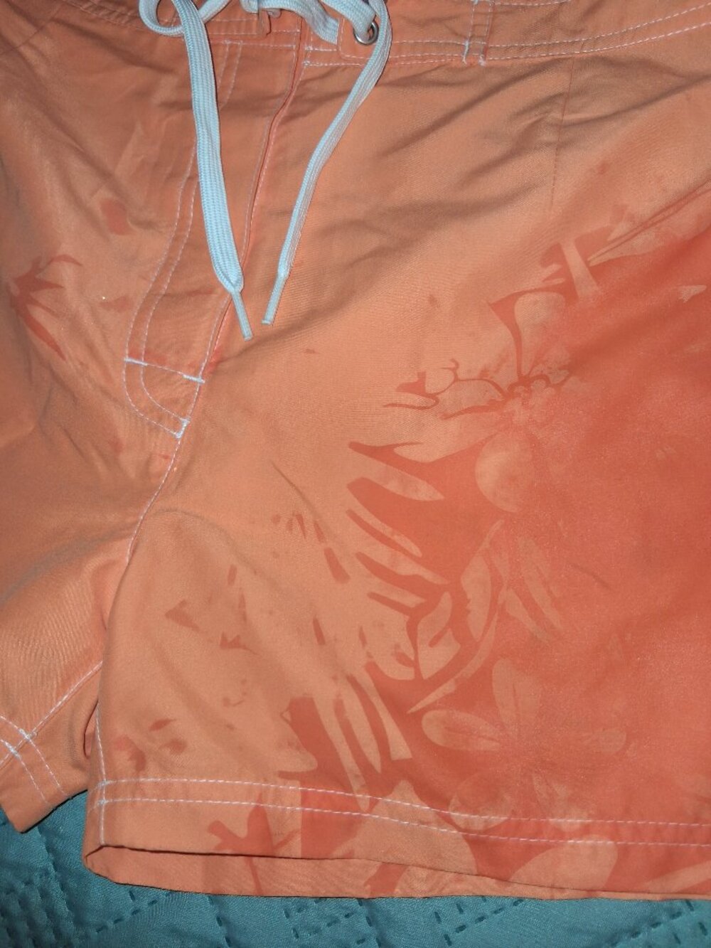 Like New! Women's Board Shorts-size 14 - Picture 5 of 6